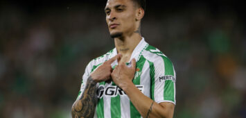 Real Betis Balompie v ACF Fiorentina - UEFA Conference League 2024/25 Semi Final First Leg Antony of Real Betis celebrates a goal during the Semifinal - UEFA Conference League match between Real Betis and Fiorentina at Benito Villamarin in Seville, Spain, on May 1, 2025. Seville Spain PUBLICATIONxNOTxINxFRA Copyright: xDAXxImagesx originalFilename:daximages-realbeti250501_npZAI.jpg