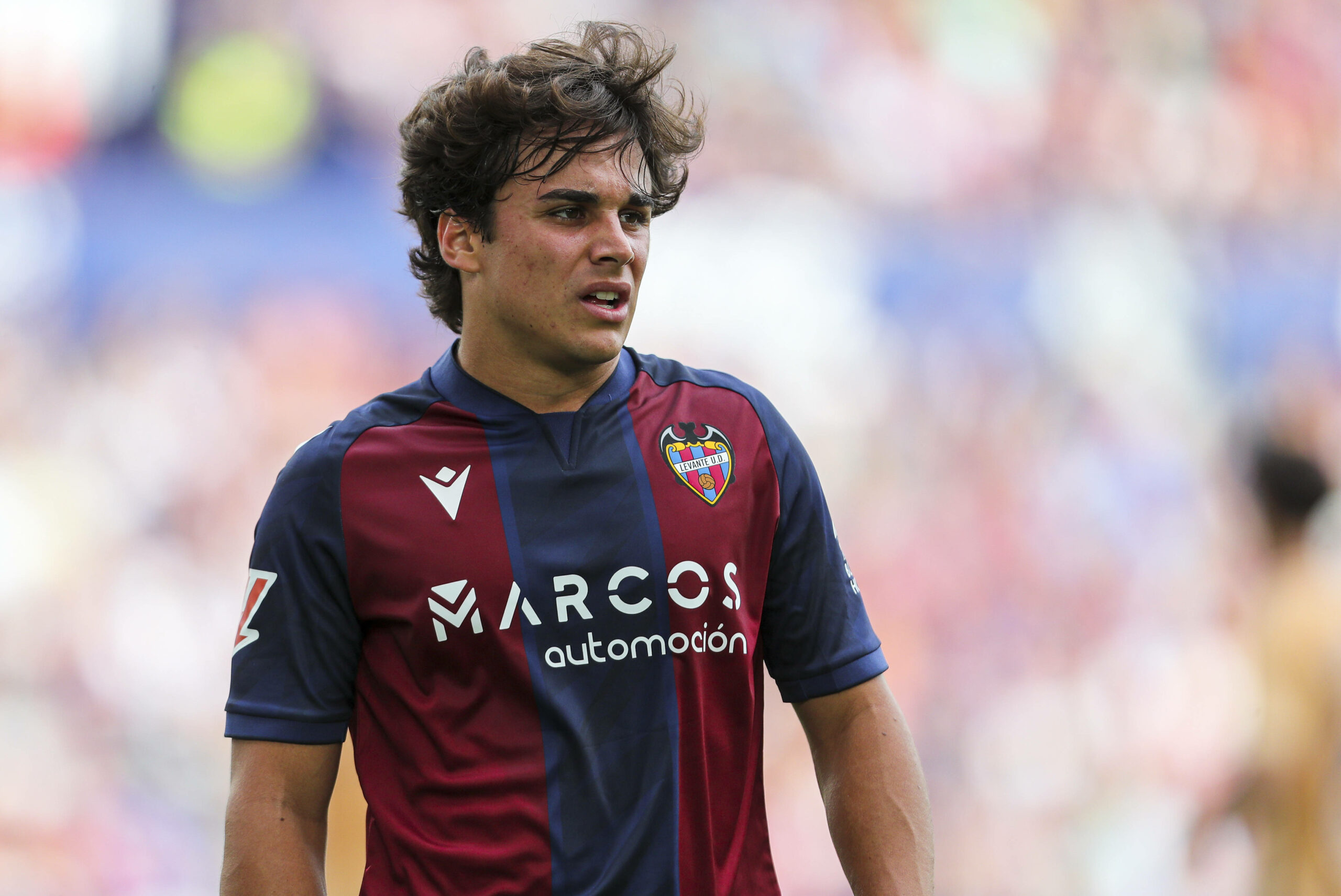Carlos Álvarez