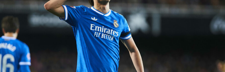 Alvaro Carreras Real Madrid CF celebrates after scoring his teams first goal during the LaLiga EA Sports match between Valencia CF and Real Madrid at Estadio de Mestalla on February 8, 2026 in Valencia, Spain. Photo by Maria Jose Segovia / DeFodi Images - *** Alvaro Carreras Real Madrid CF celebrates after scoring his teams first goal during the LaLiga EA Sports match between Valencia CF and Real Madrid at Estadio de Mestalla on February 8, 2026 in Valencia, Spain Photo by Maria Jose Segovia DeFodi Images