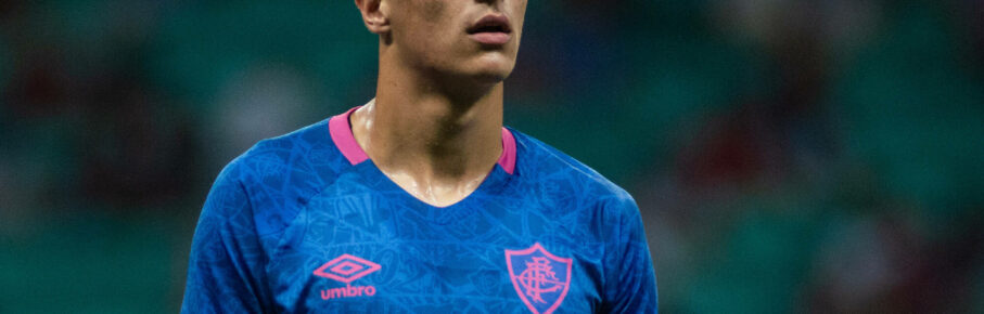 Fonte Nova Arena FORTALEZA, BRAZIL - AUGUST 9: Facundo Bernal of Fluminense looks on prior to the Brasileirao 2025 match between Bahia and Fluminense at Fonte Nova Arena on August 9, 2025 in Salvador, Brazil. Photo by Alexandre Oliveira/Sports Press Photo Alexandre Oliveira/Sports Press Photo / SPP PUBLICATIONxNOTxINxBRAxMEX Copyright: xAlexandrexOliveira/SportsxPressxPhotox/xSPPx spp-en-AlOlPrPh-SPP25_AlOl_202589_0023