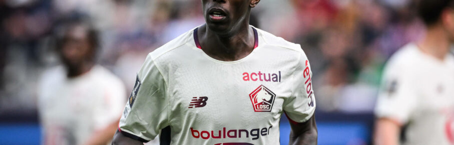 April 26, 2026, Paris, France, France: Felix CORREIA of Lille during the Ligue 1 match between Paris FC and Lille OSC LOSC at Jean-Bouin Stadium on April 26, 2026 in Paris, France. Paris FC V Lille OSC - Ligue 1 PUBLICATIONxINxGERxSUIxAUTxONLY - ZUMAm308 20260426_zsp_m308_030 Copyright: xMatthieuxMirvillex